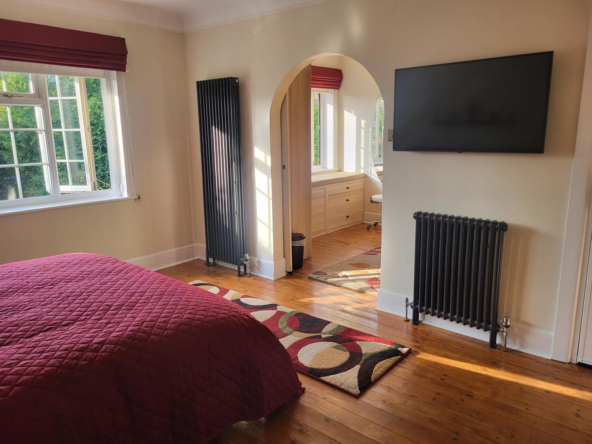 Little Robin Gate - Free Parking - Central - 10 Min Walk To Train Station Борнмут Номер фото